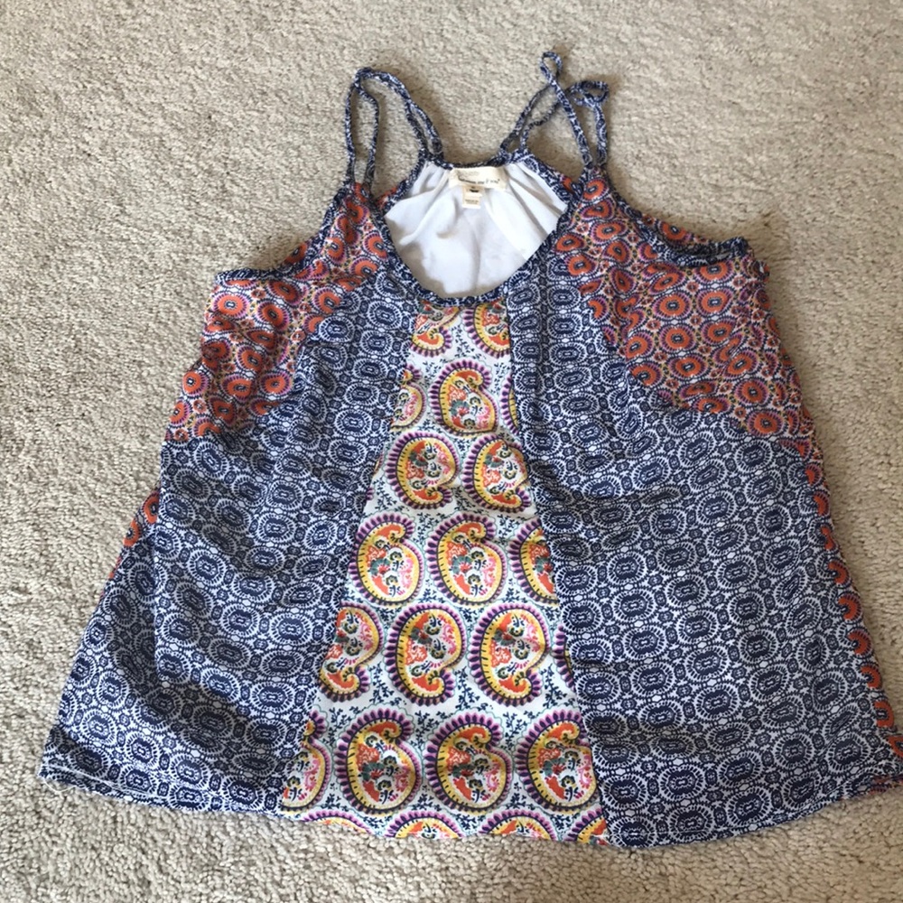 Loose fashion tank